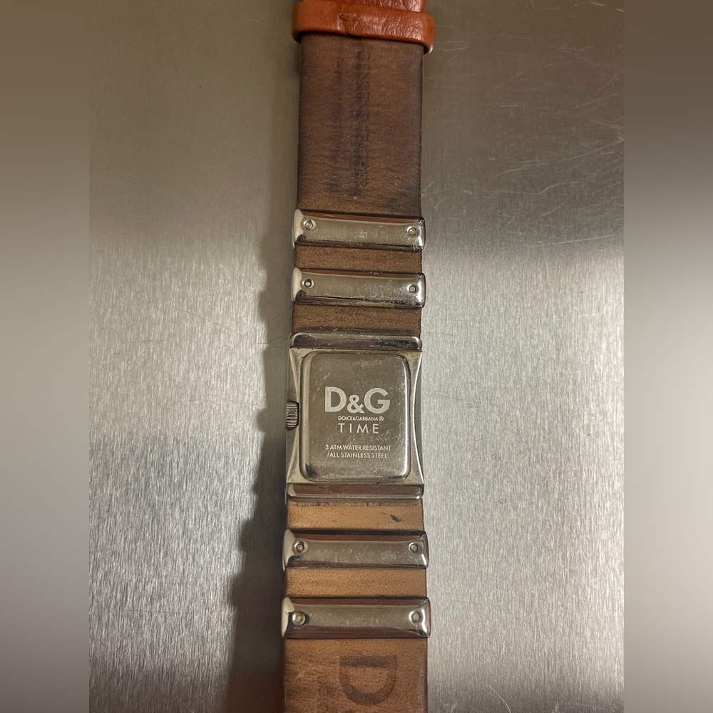 D&G Watch - Picture 10 of 14